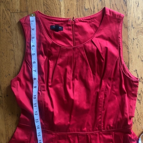 Talbots Red Fit Flare Dress With Piping and Pleats size 6P - Picture 12 of 13